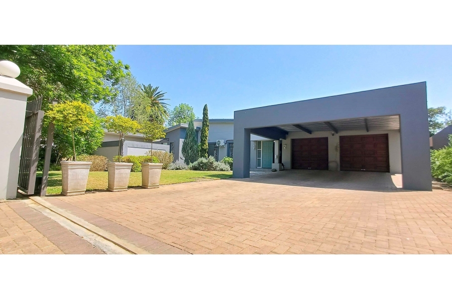 4 Bedroom Property for Sale in Jim Fouchepark Free State